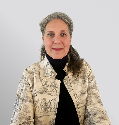 Angela Casas